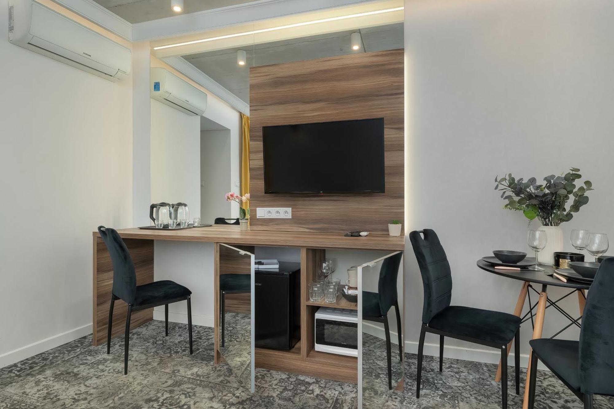 Modern & Comfy Apartment Rakowicka 6 Cracow By Renters Cracovie Extérieur photo