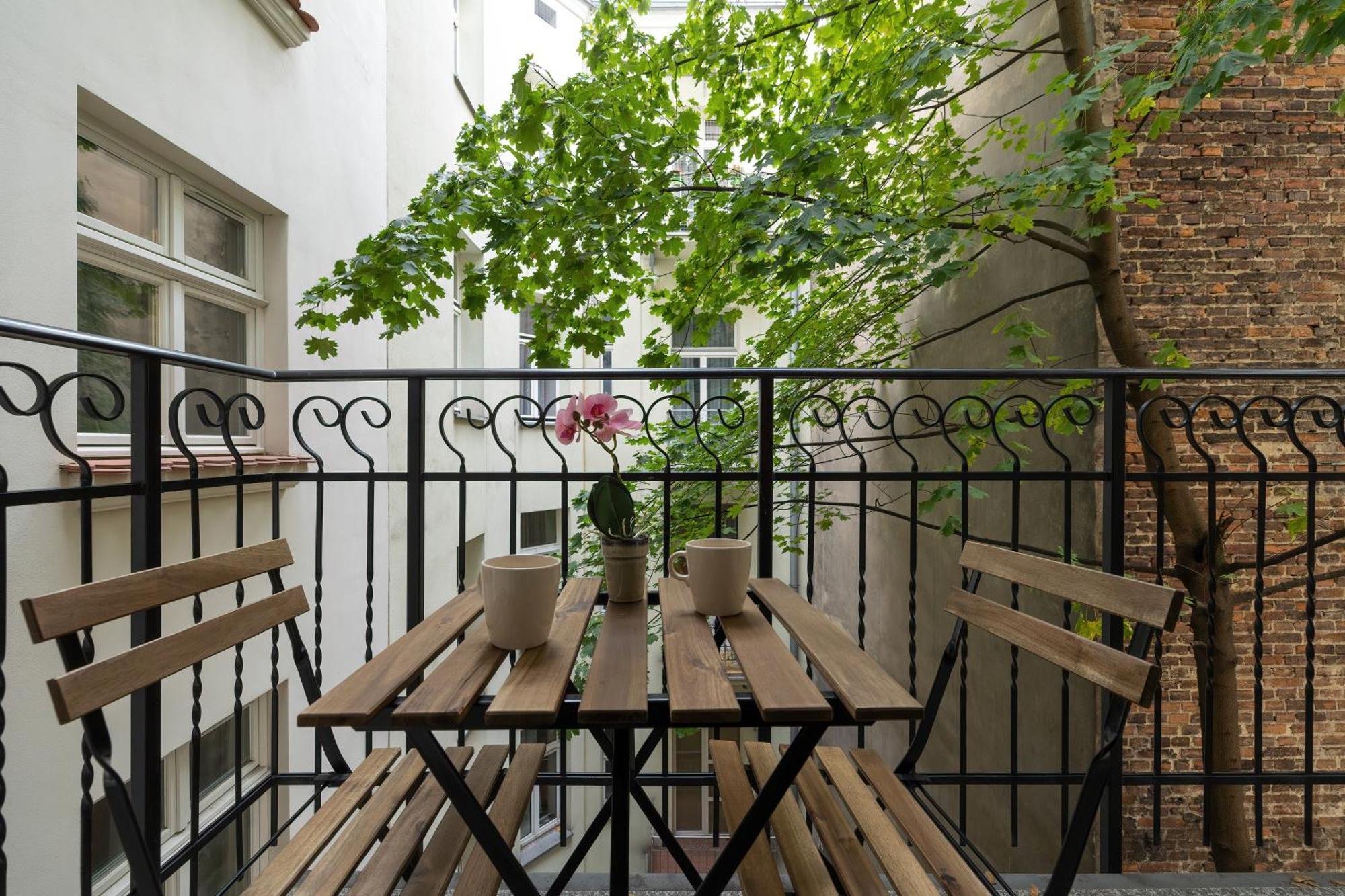 Modern & Comfy Apartment Rakowicka 6 Cracow By Renters Cracovie Extérieur photo